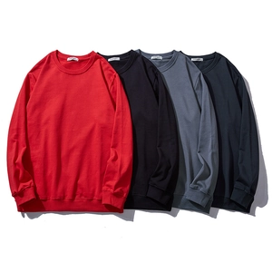 Men's oversized crewneck sweatshirts in red, black, grey and navy blue solid colors