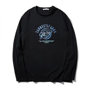 Men's black long sleeve T-shirt with circular gradient graphic print and round neck