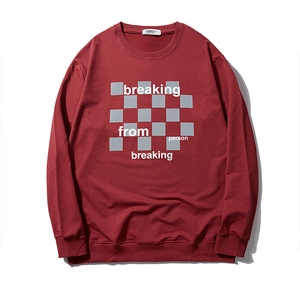 Men's oversized burgundy sweatshirt with letter print and checkered pattern design