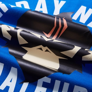 T-shirt blu a maniche lunghe da uomo con stampa geometrica e girocollo di qualità