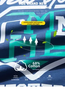 Détail de la texture en tricot bleu marine montrant le mélange de 68% coton de qualité
