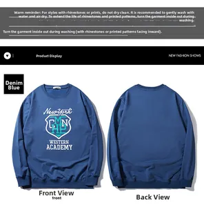 Sweat bleu denim à plat montrant les vues avant et arrière avec imprimé style collège