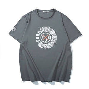 T-shirt gris foncé pour homme, coupe large avec imprimé tendance et col rond
