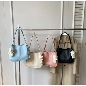 Minimalist square shoulder bags in four colors with cute plush bear charms on hangers