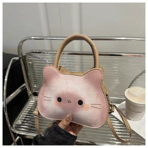 Détail du sac à bandoulière en cuir PU en forme de chat avec motif de visage de chat dégradé