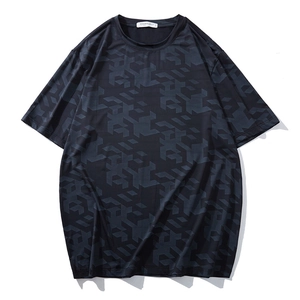 T-shirt homme ample à séchage rapide avec motif camouflage géométrique noir et gris