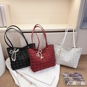 Damen Elegant Tweed Umhängetasche Mit Künstliche Perlen Schleife Anhänger Mode Karo Tote Bag Nische Design Achsel Tasche Alltag