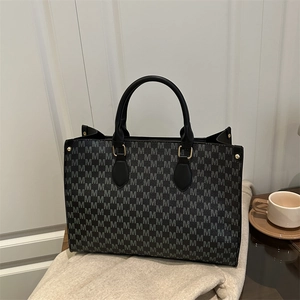Retro Monogram Large Capacity Tote Bag For Women PU Leather Printed Shoulder Bag Fashion Handbag Daily Commute Bag