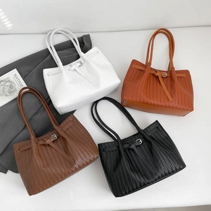 Vintage Woven PU Leather Tote Bag Large Capacity Minimalist Shoulder Bag Braided Solid Color Handbag For Women Office Daily