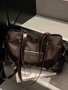 Retro deep brown large tote bag with glossy finish and silver zippers for daily commute