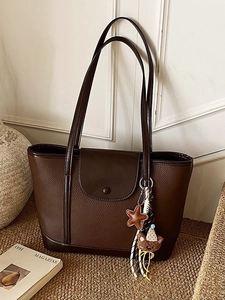 Vintage dark brown leather tote bag with large capacity and cute bear charm pendant