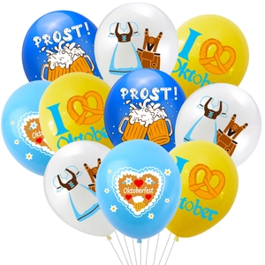 Détail de ballons décoratifs de l'Oktoberfest avec motifs bavarois traditionnels et festifs