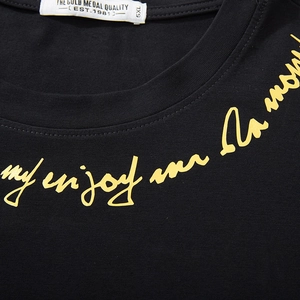 T-shirt noir manches longues grande taille pour hommes avec imprimé graphique doré 5XL