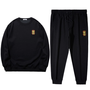 Herren Freizeit-Trainingsanzug in Schwarz mit Bären-Stickerei und Tunnelzug-Hose