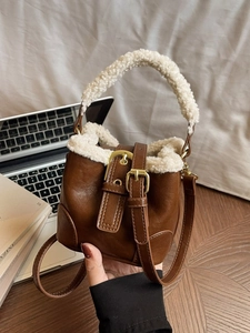 Sac Seau Rétro en Cuir PU avec Laine d'Agneau pour Femmes Mode Hiver Mini Sac à Bandoulière Peluche Chaude Petit Sac à Main