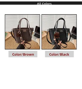 Comparaison détaillée de sacs cabas vintage à rayures en noir et marron café