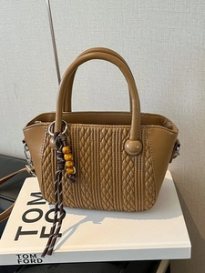 Women's Vintage Woven PU Leather Bucket Bag Quilted Small Square Crossbody Bag Simple Chic Handbag With Bead Pendant Accessory