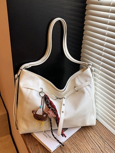 Sac Cabas de Grande Capacité en Cuir PU pour Femmes Sac à Épaule Rétro Décontracté Avec Pendentif Ours Sacoche