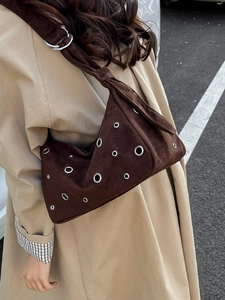 Sac à Épaule en Daim Vintage pour Femmes Grande Capacité Décoration d'Oeillets Mode Navette Tote Sac Bandoulière