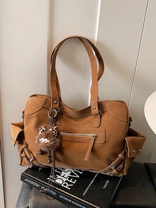 Women Large Capacity PU Leather Tote Bag Vintage Streetwear Multi Pockets Rivet Shoulder Bag With Plush Owl Charm Brown Black Green