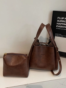 Dunkelbraunes Eimer-Handtaschen-Set aus Kunstleder mit passender Tasche im Vintage-Stil