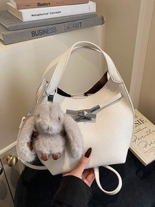 Vintage Pebble Grain PU Leather Bucket Bag For Women Retro Handbag With Rabbit Plush Pendant Crossbody Shoulder Bag