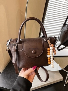 Sac à main rétro marron foncé pour femme avec charme en perles de bois et bandoulière