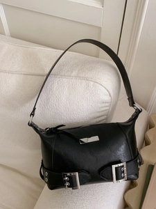 Vintage PU Leather Baguette Underarm Bag For Women Retro Sophisticated Solid Color Shoulder Bag With Silver Metal Buckle Casual Commute Tote Bag