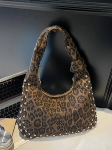 Chic leopard print large capacity hobo bag with metal rivets and knotted handle