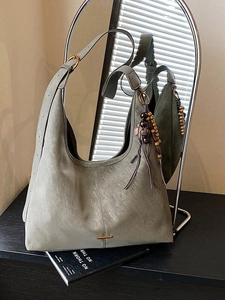 Retro olive green large tote bag with wide shoulder strap and wooden bead tassel