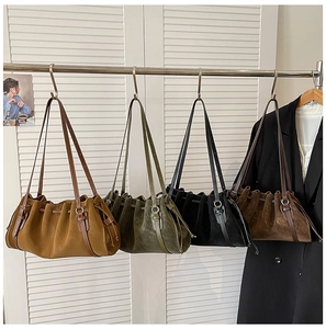 Retro pleated tote bags displayed in four colors including black, green, and brown