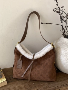 Vintage brown suede tote bag with white faux fur trim and diamond embossed patterns