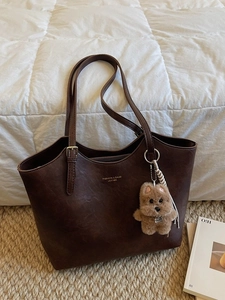 Retro dark brown large capacity faux leather tote bag with adjustable straps and puppy charm