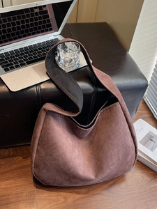 Retro frosted suede tote bag in dark purple with large capacity for daily commute