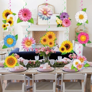 Décorations de spirales suspendues florales avec tournesols pour une fête festive