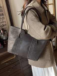 Retro patchwork tote bag in dark grey and brown with leather woven details for women