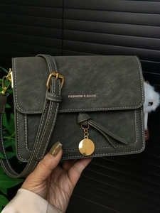 Vintage Matte PU Leather Small Square Crossbody Bag For Women Fashion Contrast Stitching Shoulder Bag With Charm