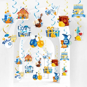 Kit décoration Hanoucca avec spirales bleu et or et pendentifs Ménorah et Étoile de David