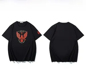 Vorder- und Rückansicht eines schwarzen Baumwoll-T-Shirts mit metallischem Adler-Print