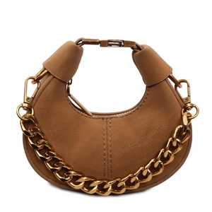 Sac demi-lune rétro caramel avec chaîne dorée et finition en cuir texturé
