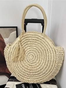 Women Large Round Straw Shoulder Bag Bohemian Hand Woven Beach Tote Bag With Tassel Handbag For Summer Holiday Vacation