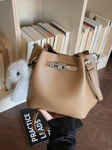 Women PU Leather Bucket Bag With Metal Lock and Plush Rabbit Pendant Minimalist Urban Shoulder Crossbody Handbag With Sub Bag
