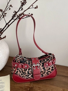 Women Vintage Leopard Print Underarm Bag Retro PU Leather Shoulder Bag With Rivets Metal Rings Y2K Baguette Bag