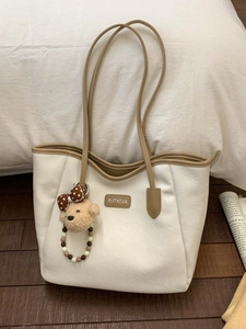Sac Cabas Minimaliste en Cuir PU Grande Capacité pour Femmes Avec Pendentif Ours Navettage Quotidien Sac à Main Décontracté Couleur Unie