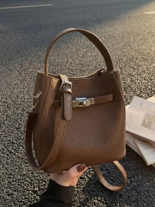 Women Fashion PU Leather Bucket Bag Lychee Pattern Metal Lock Stitched Crossbody Shoulder Bag Versatile Chic Commuting Handbag