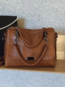 Women Vintage Quilted PU Leather Tote Bag Fashion Shoulder Bag With Chain Strap Large Capacity Casual Crossbody Handbag