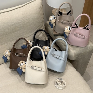 Litchi pattern bucket bag with pin buckle and bear charm in six assorted colors