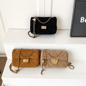 Sacs portés épaule en daim matelassé vintage en noir marron et beige avec chaîne d'or