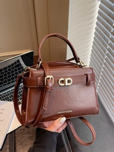2026 Borsa a Tracolla Quadrata in Pelle PU Vintage per Donna Borsa a Spalla Minimalista alla Moda con Fibbia in Metallo Borsa da Ufficio Quotidiana