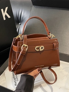 Borsa a mano minimalista in pelle marrone con fibbia dorata e manico per donna